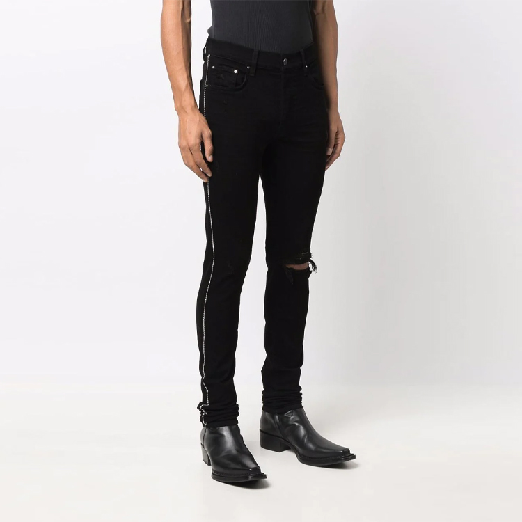 Purchase AMIRI FW21 Jeans Hitam Kristal dengan Tampilan Distressed. MDS112018-018