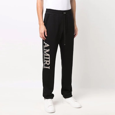 AMIRI FW21 Celana Sweatpants Rajut Logo Hitam. MJSP018-001 Purchase AMIRI FW21 Celana Sweatpants Rajut Logo Hitam. MJSP018-001