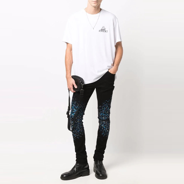 Lookbook AMIRI 2021秋冬男士黑色喷漆设计牛仔裤. MDS114-018
