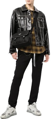 AMIRI FW22 スリムフィット ロゴプリント スウェットパンツ ブラック XMJS001001001 Lookbook AMIRI FW22 スリムフィット ロゴプリント スウェットパンツ ブラック XMJS001001001