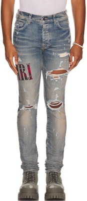 AMIRI FW22 男士藍色做舊破壞Logo印花修身牛仔褲。 AW22MDS016-408 Shop AMIRI FW22 男士藍色做舊破壞Logo印花修身牛仔褲。 AW22MDS016-408