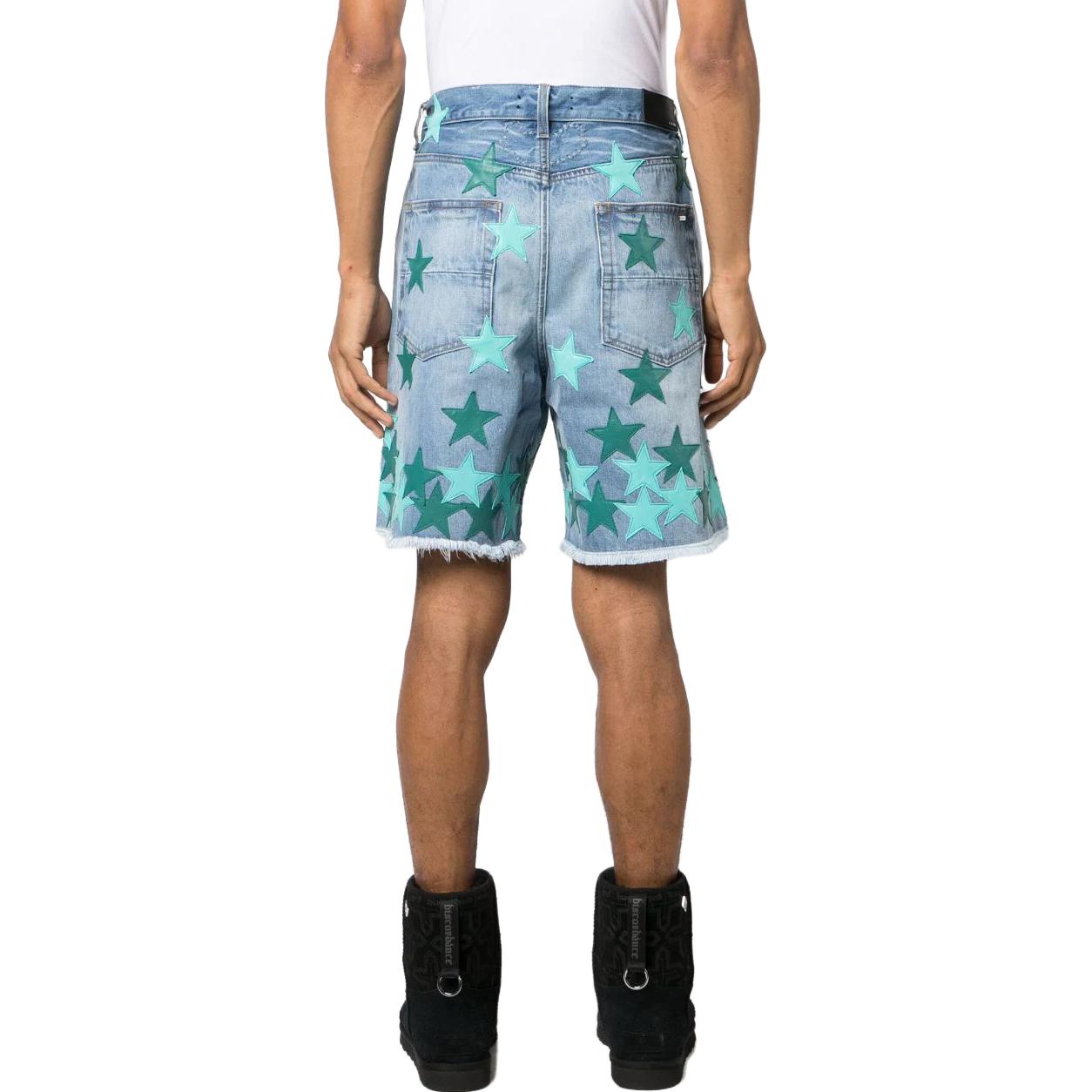 Shop AMIRI FW23 Celana Pendek Denim Biru Muda Pria dengan Bordir Bintang Zipper. PF23MDF007-519