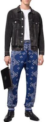 AMIRI SS22 バンダナストライプ柄スウェットパンツ ブルー メンズ. PS22MKP052-495 Lookbook AMIRI SS22 バンダナストライプ柄スウェットパンツ ブルー メンズ. PS22MKP052-495