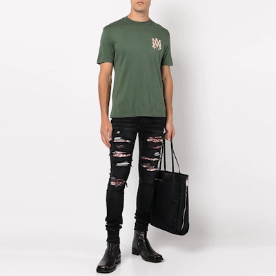 AMIRI 男士 SS22 修身破洞黑色牛仔褲 SS22MDS006-023 Lookbook AMIRI 男士 SS22 修身破洞黑色牛仔褲 SS22MDS006-023