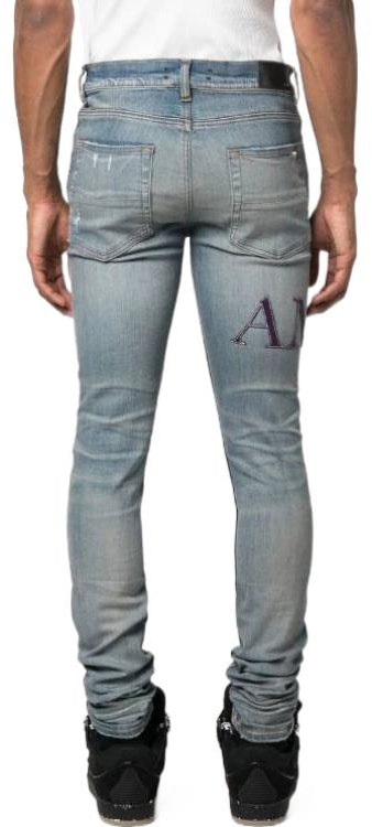 amiri-ss-23-solid-color-distressed-knee-logo-denim-jeans-blue-ps-23-mds-006-408