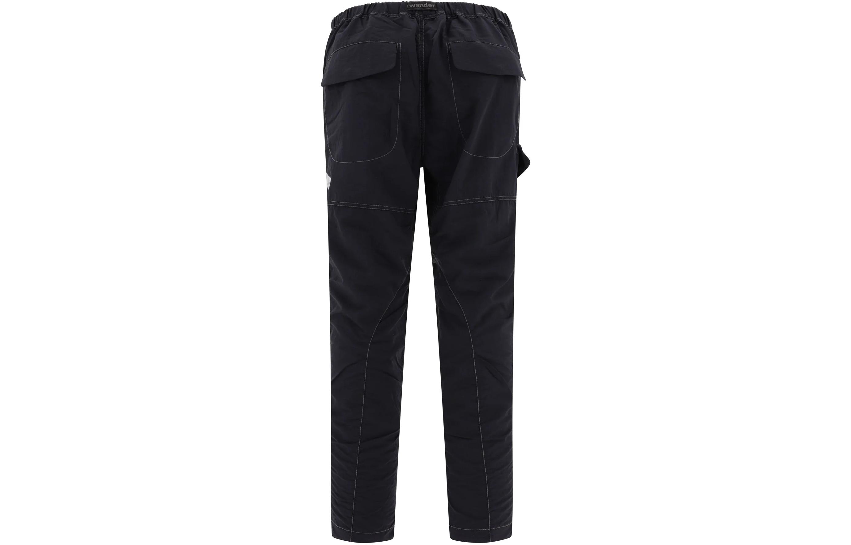 Lookbook and wander Seluar Kasual Hitam dengan Cetakan Logo dan Reka Bentuk Zip 5743252037-010