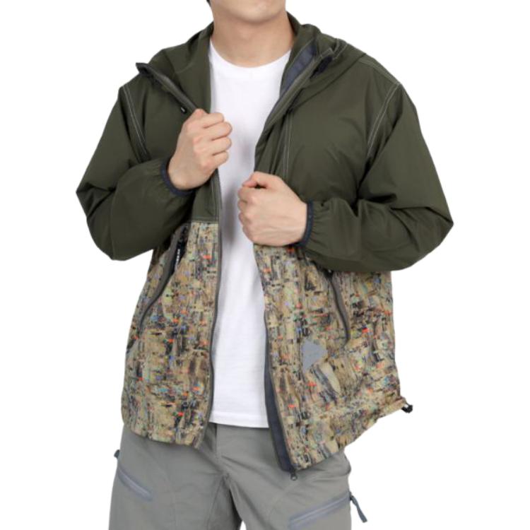 Shop アンドワンダー グリーン プリント ジップアップ フーディ ジャケット 5744121110-040