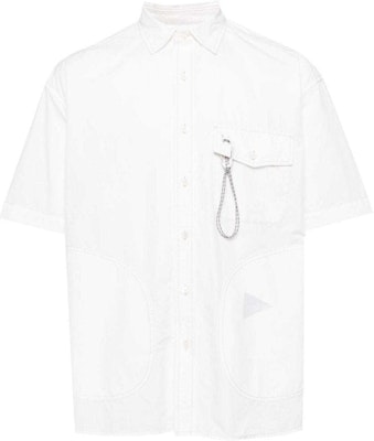 and wander Kemeja Lengan Pendek dengan Poket & Patch Detail - Putih 5744183166-031 Buy and wander Kemeja Lengan Pendek dengan Poket & Patch Detail - Putih 5744183166-031