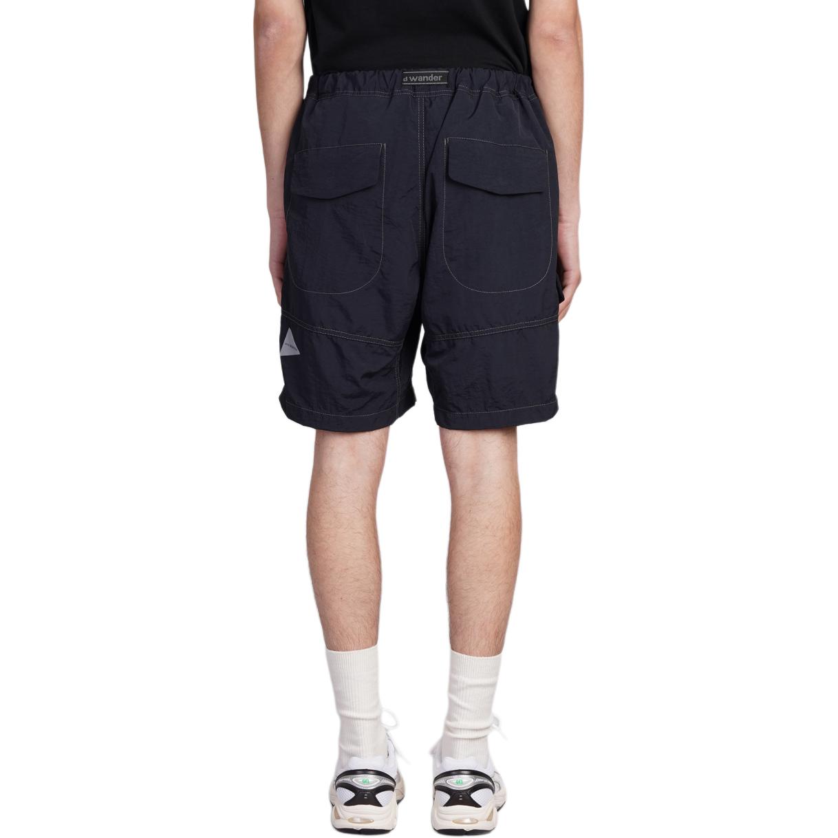 Lookbook アンドワンダー ソリッドカラー ジップ カジュアルショーツ ブラック 5744152140-010