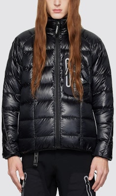 and wander FW23 Jaket Zip-Up Bulu Hitam Uniseks dengan Kolar Berdiri 5743231007-010 Lookbook and wander FW23 Jaket Zip-Up Bulu Hitam Uniseks dengan Kolar Berdiri 5743231007-010