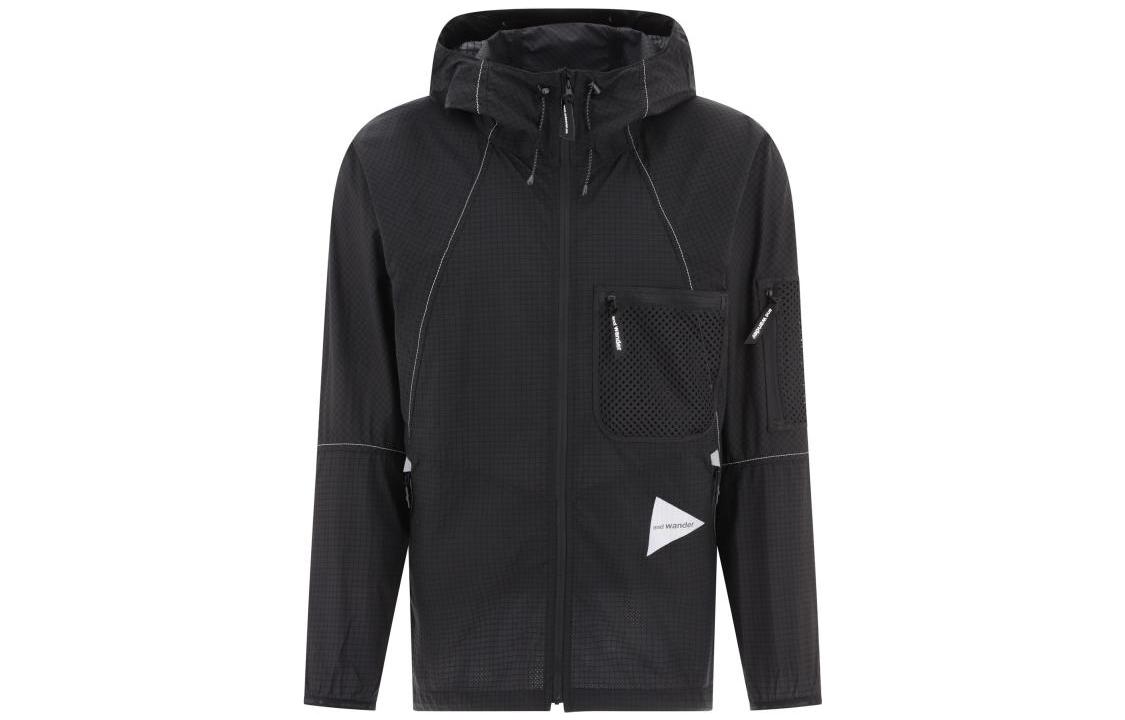 and wander Solid Color Hooded Jacket Black 5743121058010