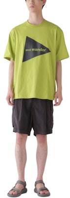 and wander SS24 Seluar Pendek Uniseks Hitam Elastik Santai Utiliti 5744182170010 Lookbook and wander SS24 Seluar Pendek Uniseks Hitam Elastik Santai Utiliti 5744182170010