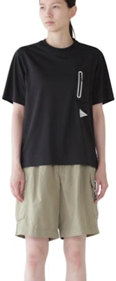 and wander SS24 Seluar Pendek Cargo Utiliti Uniseks Potongan Longgar Warna Khaki 5744182170-180 Lookbook and wander SS24 Seluar Pendek Cargo Utiliti Uniseks Potongan Longgar Warna Khaki 5744182170-180