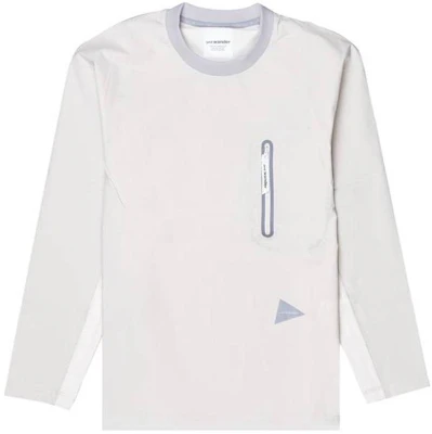 and wander Unisex Crewneck Sweatshirt Warna Polos dengan Resleting 5743184024-043 Order and wander Unisex Crewneck Sweatshirt Warna Polos dengan Resleting 5743184024-043