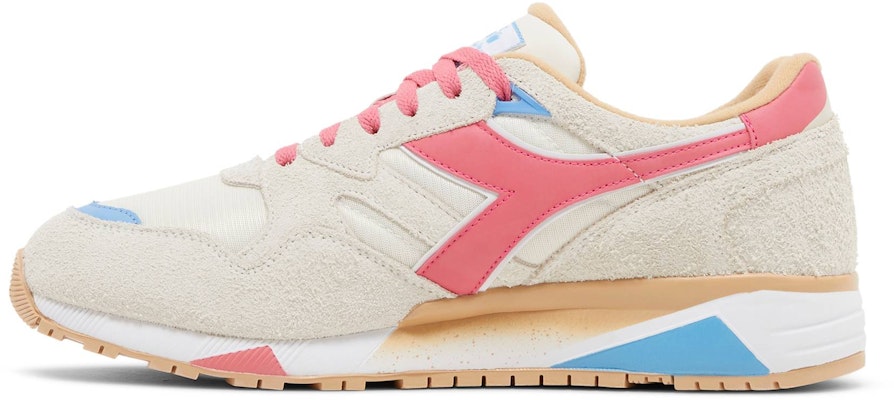 安德森·布鲁 x Diadora N9002『冰淇淋車系列 - 香草甜筒』501-179675-C8008 Lookbook 安德森·布鲁 x Diadora N9002『冰淇淋車系列 - 香草甜筒』501-179675-C8008