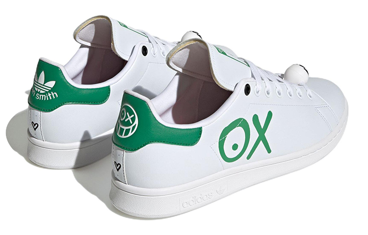 Shop André Saraiva x adidas Stan Smith 'XO' HQ6862