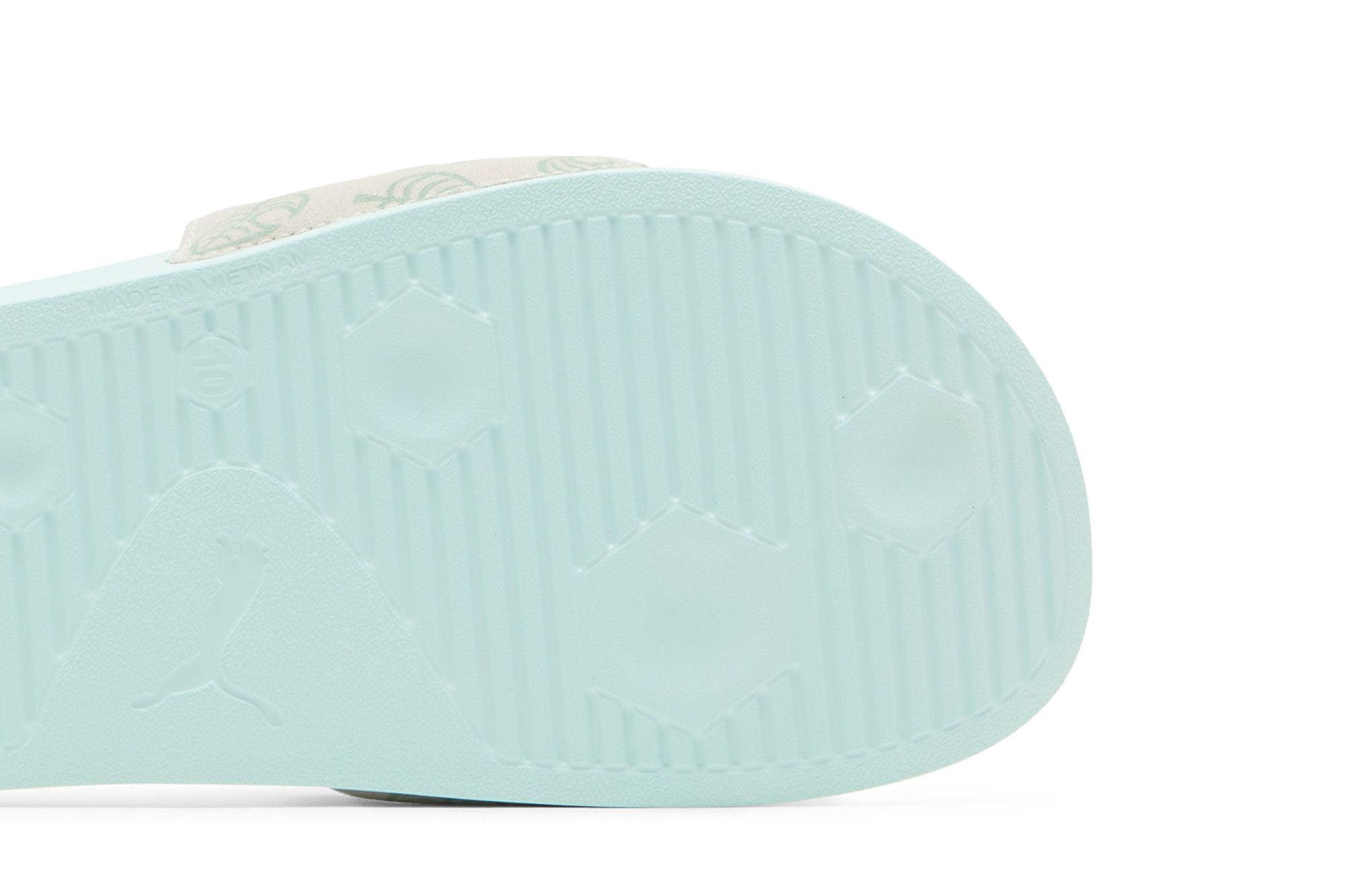 Purchase Animal Crossing x Puma Leadcat Sandal ''New Horizons'' Slides 382963_01