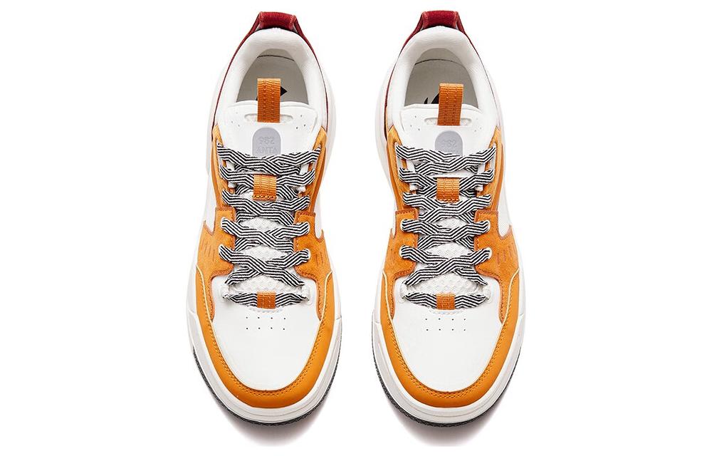 Lookbook Anta 982EVO Low 'Putih Cokelat Merah' 112338062-5