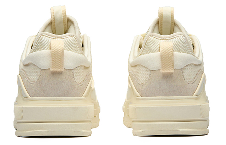 Shop Anta ''Ou Tu Low Top Crema Bianca'' 912238060-3