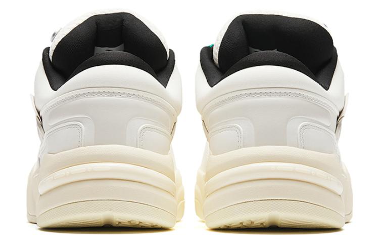 Shop Anta A-Jie Low 'Beige Verde' 122348070-2