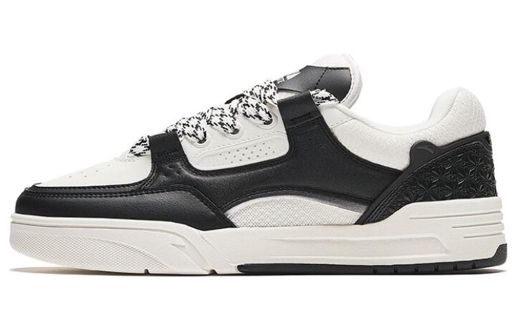 Anta A-Jie Low 'White Black' 912348040-1