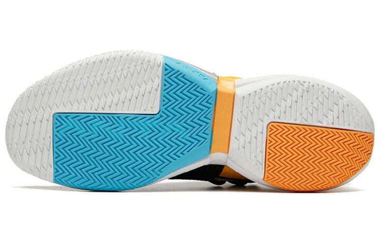 Purchase Anta Air Space 2 Low 'Hitam Putih Emas' 112011606-9