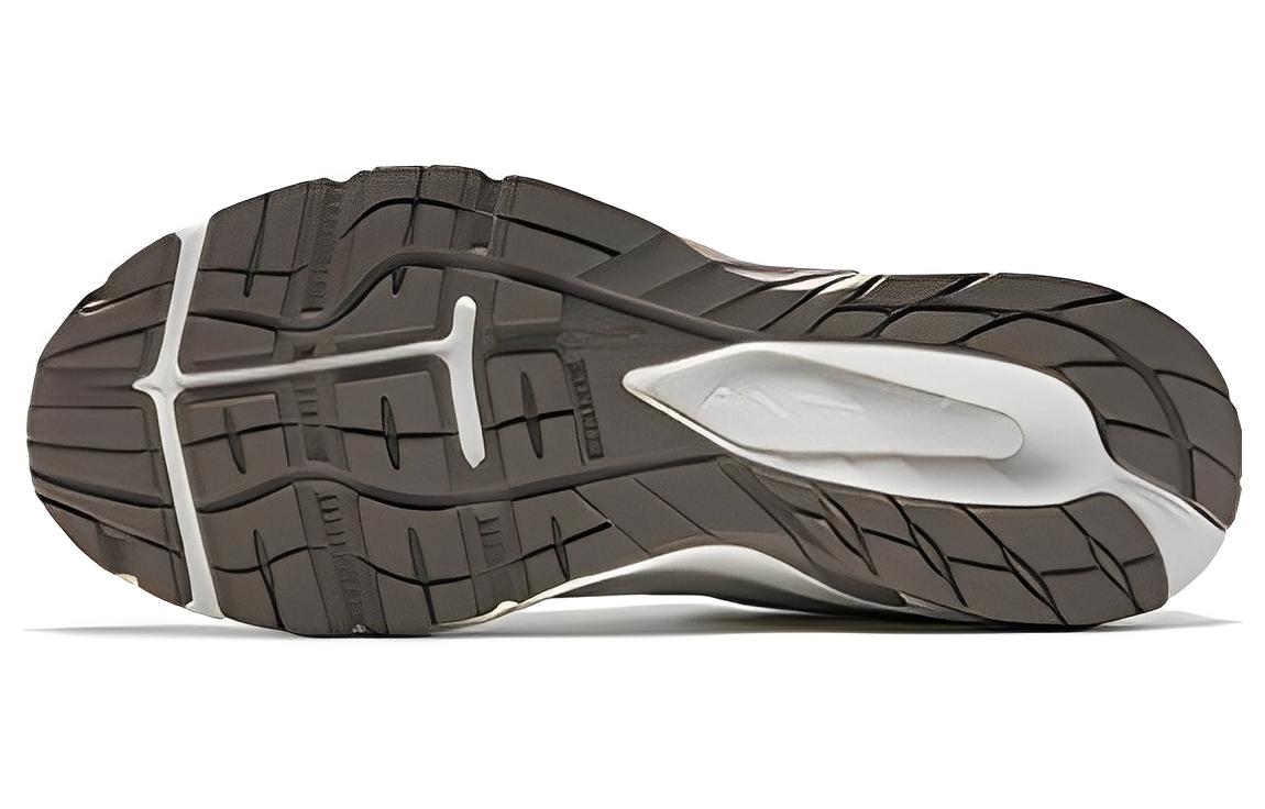 Shop Anta AT952 'Gris' 912325592-1