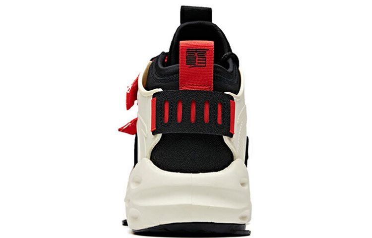 Shop Anta Baas Low ''Noir Blanc Rouge'' 11948903-4