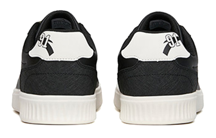 Purchase Anta Basic Skateboardschoenen ''Zwart Wit'' 112138064-3