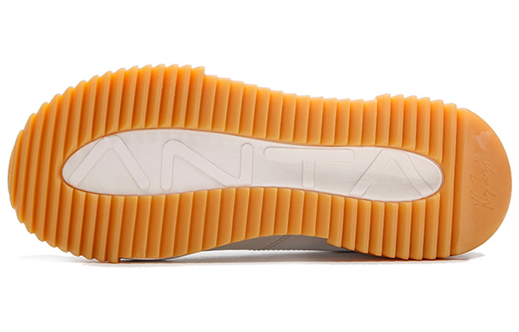 Shop 安踏加絨耐磨防滑中筒籃球鞋男款泥沙灰