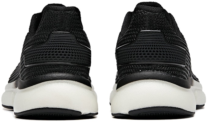 Anta Bubble Low 'Hitam Putih' 112025520-1 Shop Anta Bubble Low 'Hitam Putih' 112025520-1