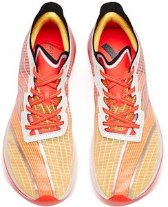 Anta安踏 C202 GT 氮科技 專業碳板 防滑耐磨減震 低筒 跑步鞋 黃紅 Lookbook Anta安踏 C202 GT 氮科技 專業碳板 防滑耐磨減震 低筒 跑步鞋 黃紅