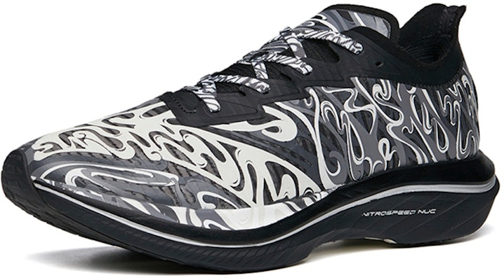 Anta C202 GT Low 'Hitam Putih Pelumba Marathon' 112145589S-11 Lookbook Anta C202 GT Low 'Hitam Putih Pelumba Marathon' 112145589S-11