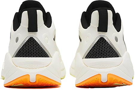 安踏 C37 3.0 '白黑绿' 运动鞋 912315537-4 Purchase 安踏 C37 3.0 '白黑绿' 运动鞋 912315537-4