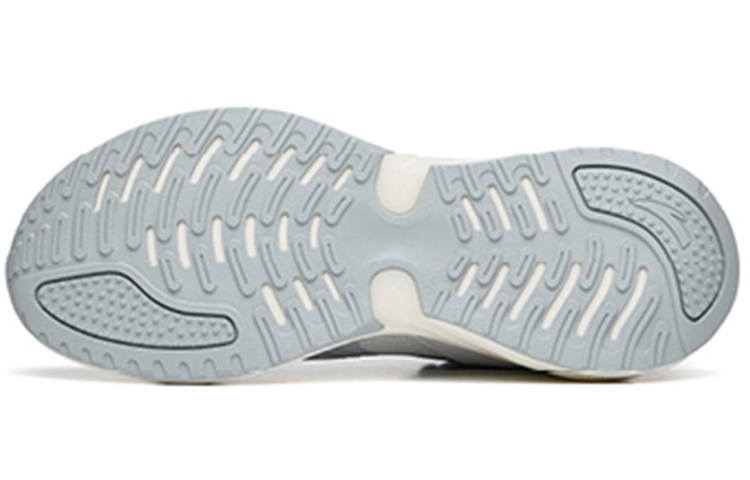 Details for アンタ C37「グレイホワイト通気性ロートップ」912245538-7 912245538-7