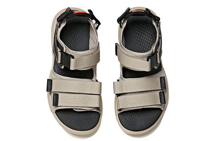 Lookbook Anta安踏 生活系列 C37度 沙灘涼鞋 灰黑