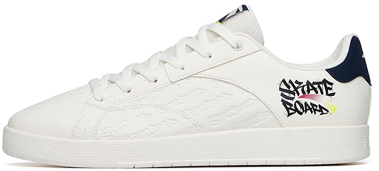 anta-casual-low-top-black-white-112228061-4