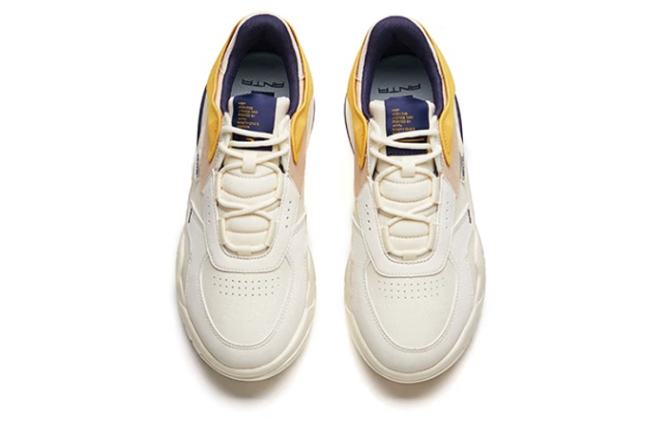 Shop Anta Kasual Low Top 'Putih Kuning' 912138051-3