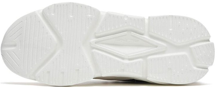 アンタ カジュアルシューズ 白ピンク青
```
(Anta カジュアルシューズ 白ピンク青)
``` 912318831-3 Purchase アンタ カジュアルシューズ 白ピンク青
```
(Anta カジュアルシューズ 白ピンク青)
``` 912318831-3