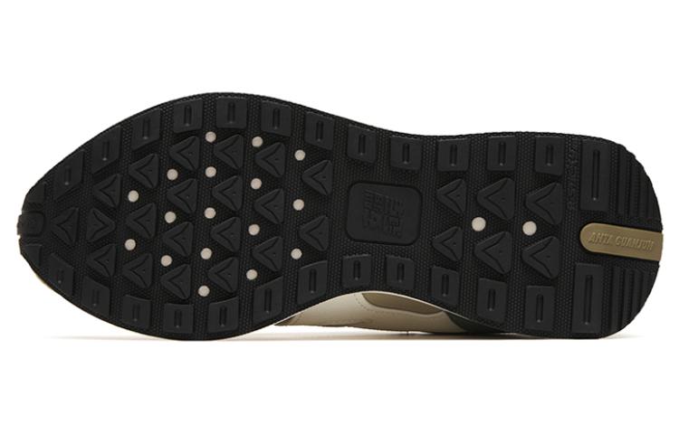 Details for Anta Champion Series Low 'Yellow-Green' 112248815A-5