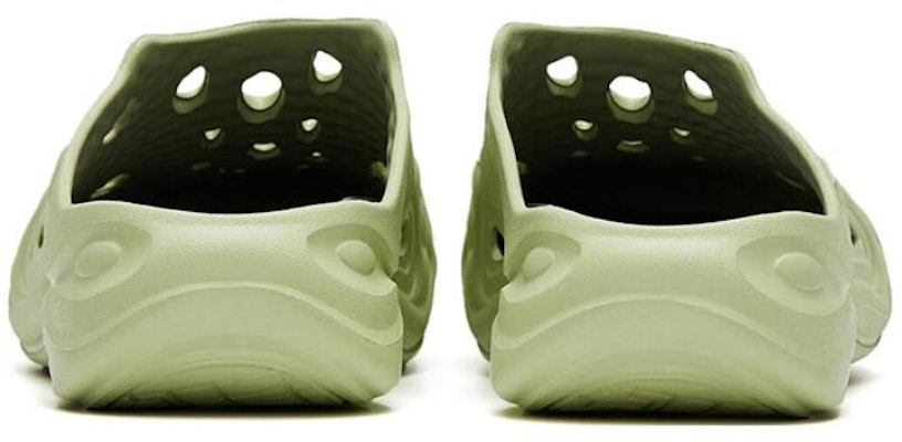 Anta Chao Bai 1.0 Slides 'Green' 112338501-4 Shop Anta Chao Bai 1.0 Slides 'Green' 112338501-4