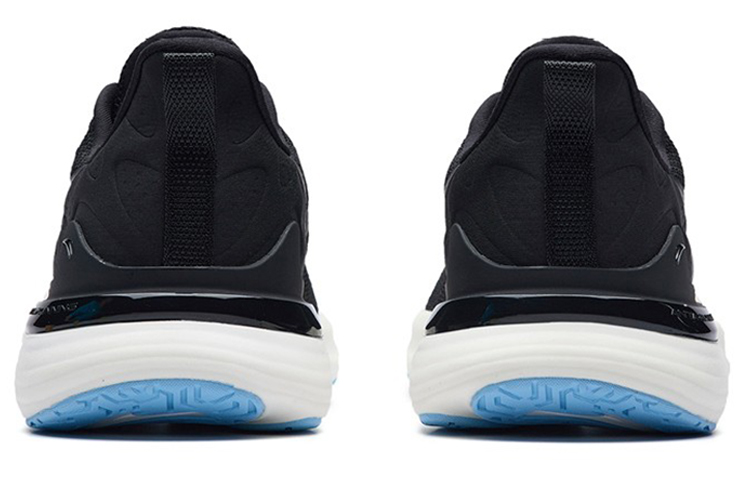 Shop Anta Chuang 2.5 Low ''Nero Bianco Blu'' 112235582-5