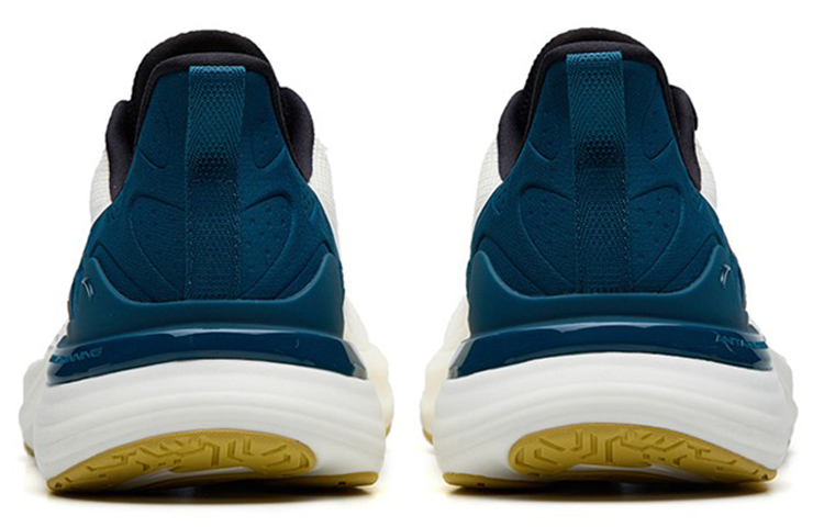 Shop Anta Chuang 2.5 Low ''Weiß Navy Gelb'' 112235582-4