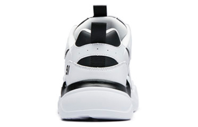 Lookbook Anta安踏 經典款老爹鞋 白黑