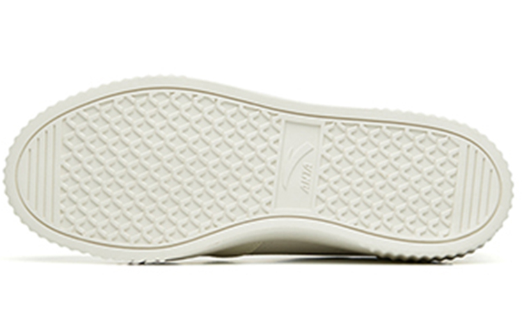 Details for Anta Classic Sepatu Kasual Low-Top 'Putih' 112238062-1