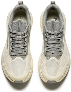 安踏舒适低帮棕色鞋 912425507-2 Lookbook 安踏舒适低帮棕色鞋 912425507-2