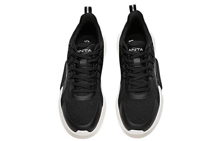 Lookbook Anta Sepatu Latihan Silang 'Hitam Putih' 112117785-3