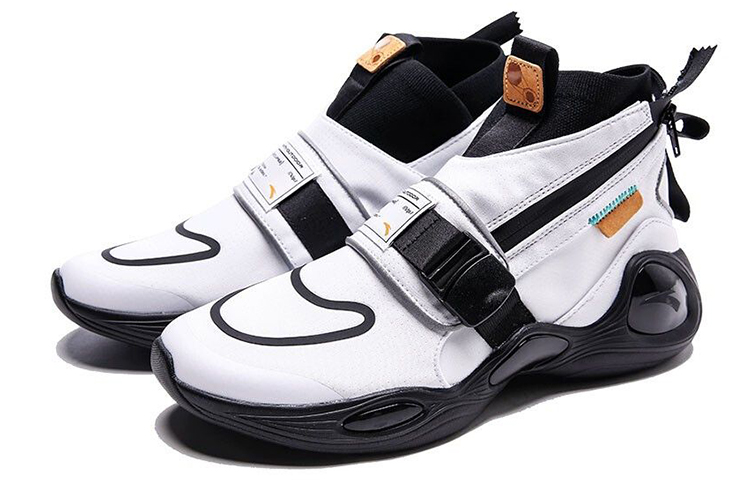 Lookbook Anta Eclipse Tinggi Putih Hitam 'Fashion Week' 11946606-2