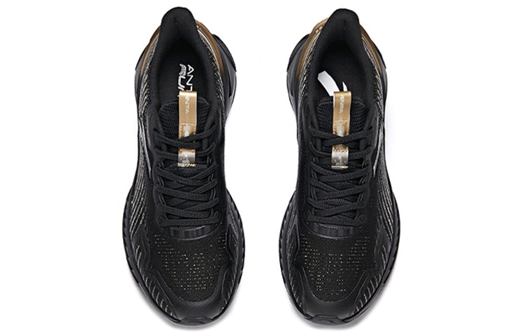 Lookbook Anta Edge 2.0 ''Noir Or'' 112045587-2