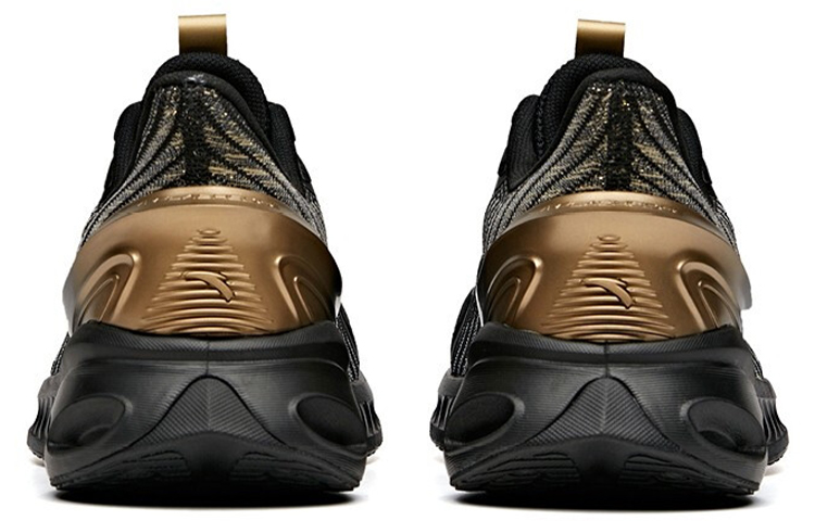 Shop Anta Edge 2.0 ''Noir Or'' 112045587-2